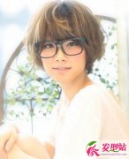 女生个性锅盖头短发发型图片