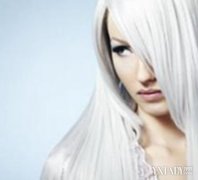 【图】头发变白的原因及治疗方法 7大类治疗方法恢复黑发