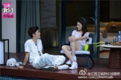 《我们相爱吧》崔始源刘雯高空跳伞勇敢告白任性夫妇伤感倒计时（图）