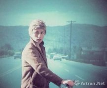 辛迪·舍曼女性艺术：图像是力量