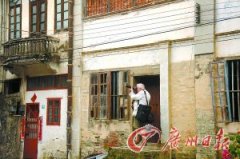 欧洲摄影师定格碉楼之美(图)