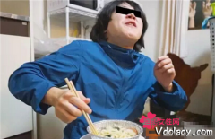 组图：这是一个悲伤故事！日本宅男发明美少女吹面机(2)