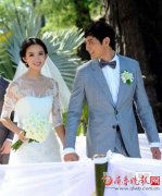 张梓琳与老公聂磊婚纱照 海量婚礼现场照片(图)－娱乐频道