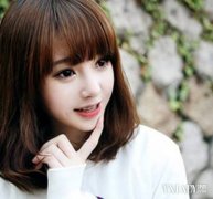 【图】可爱女生图片曝光 卖萌嘟嘴是必需