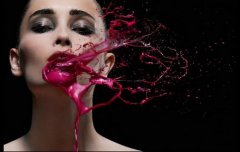 捕捉惊艳瞬间！女性模特的唯美泼墨摄影