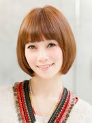 短发齐刘海发型图片,齐刘海短发发型图片2015女,齐刘海短发发型图片女生