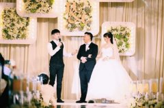 董可飞曹苑22日在京大婚 婚纱写真演绎唯美爱情