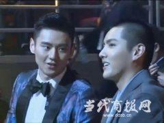 吴亦凡偷瞄宁泽涛动图曝光 胡歌在中间碍事网友多种对话解读引爆笑