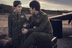 新郎新娘拍婚纱照选择哪家婚纱店最合适