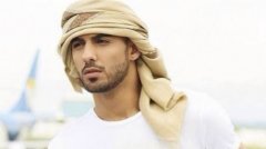 因太帅遭沙特驱逐男子晒女友照片全球女粉丝心碎