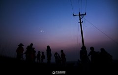 高清:流星雨PK超级圆月 回顾2015震撼星空美图