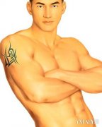 【图】欣赏动漫腹肌帅哥照 六招教你轻松练出马甲线