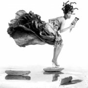 “人像摄影十杰”徐震山在汉首办个展