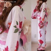 日本和尚和天皇妃子偷情：天皇性无能只能忍受【组图】