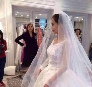 Angelababy婚纱照曝光 女星婚纱PK谁是最美新娘？