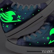 【图】夜光动漫高帮帆布鞋图片展示 各种款式帆布鞋介绍