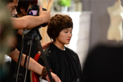 《原来是你》美女主持人变身60岁大妈 母亲相见不相识