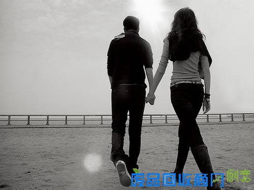 情侣手拉手的照片头像,情侣手拉手的照片原图,情侣秀恩爱照片