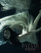 陶虹曝水下唯美写真肤若凝脂格外美艳