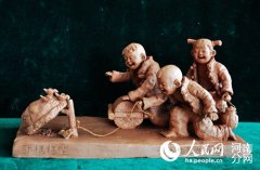 河南文化：“泥是传奇”作品展 钧瓷与泥塑完美结合