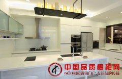 要远离暖气酸枝家具保养难度最大 红木家具保养就要这么做