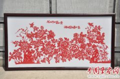 女警顾纯淳：辖区阿姨带我走上剪纸艺术之路