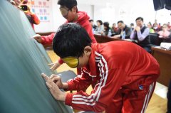 天津滨海：外来务工建设者乐享中国年