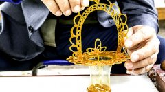 糖画艺人汤建妙：除了糖画，没想过做其他