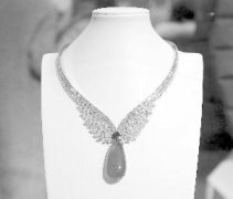 南艺现代首饰作品展开展 宝石项链价值超千万(图)