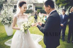 李小冉的比利时秘密婚礼 洁白的新娘女神