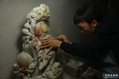80后石雕工艺美术师“刻画”出彩人生