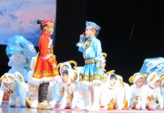 我们的年末亮相