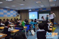 美国友人在二七外国语小学精彩的一天