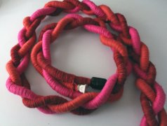 8步DIY缤纷电线槽 杂乱电线美妆法