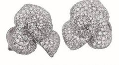 Aster Ma玫瑰耳环系列以时间之美致敬女性魅力