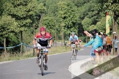 “周末创意集市”即将在大学城开放