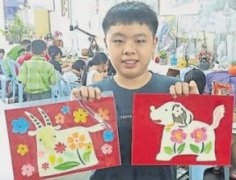 大马华裔手工艺人借立体纸雕向儿童宣传环保理念