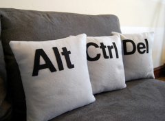  Ctrl+Alt+Del抱枕