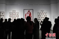 山东博物馆腊月展出千余幅卢雪剪纸艺术作品(组图)