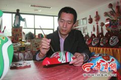 宝鸡社火脸谱画在碗碟上 这事上央视《新闻联播》