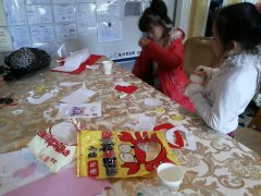 与环保同行 用双手施展魔力(组图)