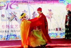 【组图】萝卜元宵糖球会昨38万人品美味赏民俗(组图)