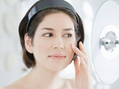 准妈咪也可以爱美扮靓 热水泡脚脸色会红润