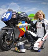 全球十大最美女司机 光看图都醉了