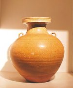 老人收藏万只酒器 揭秘酒器惊人收藏价值