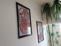 恰库尔图收费站制作剪纸文化墙营造浓厚清廉氛围