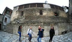 带着老外体验民间传统手艺 感知乡村文化年