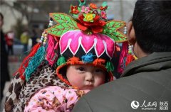 西秦刺绣虎头帽深受广大群众喜欢