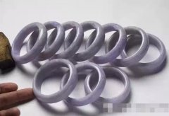 万元赌石切出千万翡翠，制作10000000手镯过程