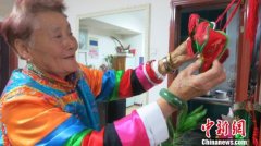 通讯：西宁81岁乐活老太自建“刺绣博物馆”